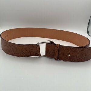 Like New Harold’s Brown Leather Belt Bag with Textured Surface and Silver Buckle